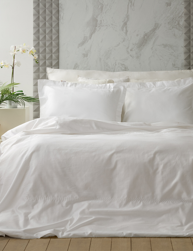 סט מצעי סאטן דגם אסטר לבן עם רקמה לבנה T500