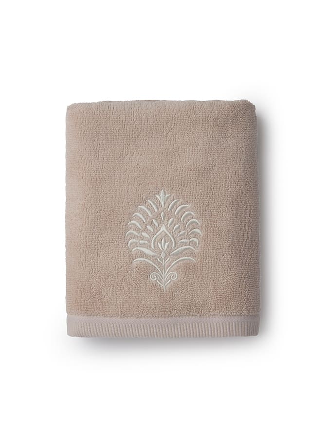 זוג מגבות 100% כותנה סרוקה דגם קאן